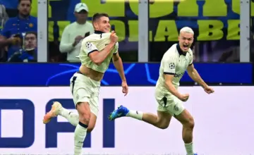 Fudbaleri Klub Briža slave gol protiv Intera na Meaci 13. oktobra 2026. Foto: Reuters / Vijesti.