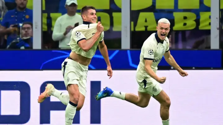 Fudbaleri Klub Briža slave gol protiv Intera na Meaci 13. oktobra 2026. Foto: Reuters / Vijesti.