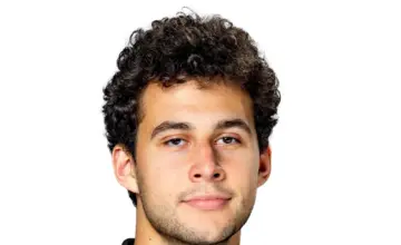 Luka Bogavac u zvaničnom portretu Oklahoma State 2026/27. Foto: Oklahoma State Athletics; portret, nije sa utakmice protiv Nju Meksika.