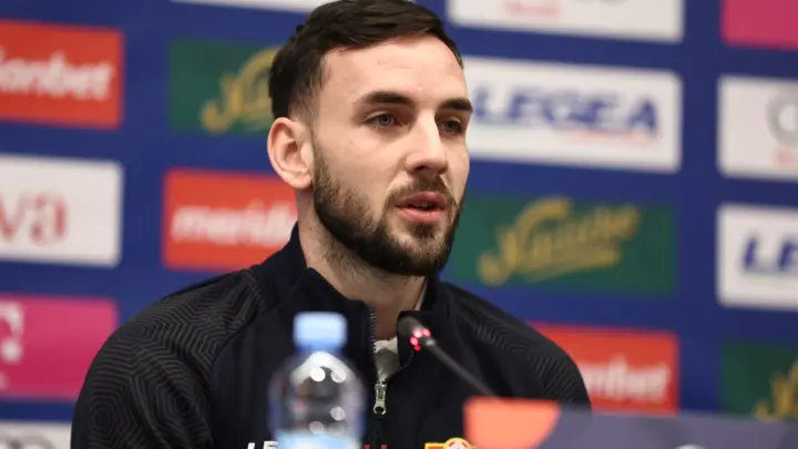 Marko Janković, vezista Crne Gore i Karabaga, na konferenciji za medije. Foto: FSCG, arhiva.