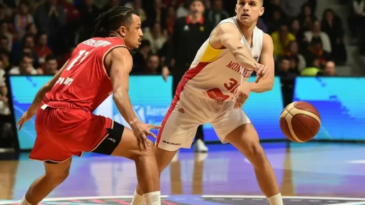Petar Popović, crnogorski košarkaški reprezentativac, stvarna arhivska fotografija KSCG/Saša Matić. Nije fotografija sa treninga Sutjeske.