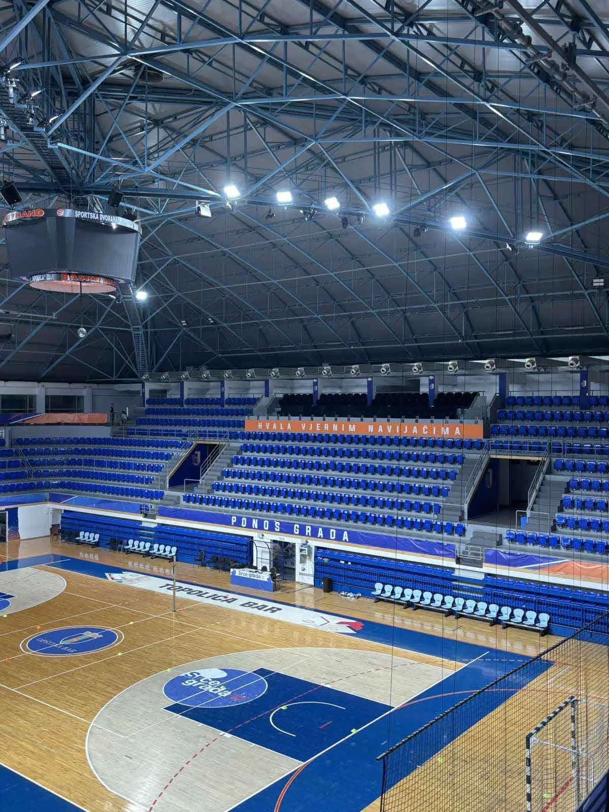 Nova rasvjeta i tribine Sportske dvorane Topolica, oktobar 2026.