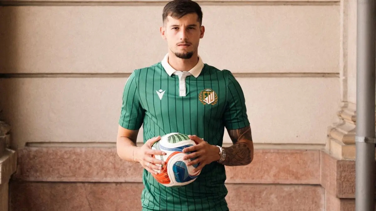 Viktor Đukanović prilikom predstavljanja u ETO FC, arhivska fotografija iz jula 2026. Foto: ETO FC Győr. Nije sa utakmice protiv Pakša.